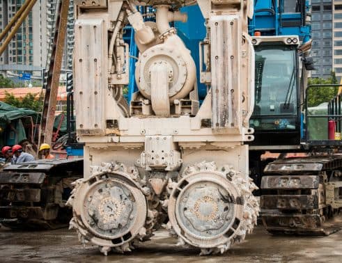 Horizontal drilling machines