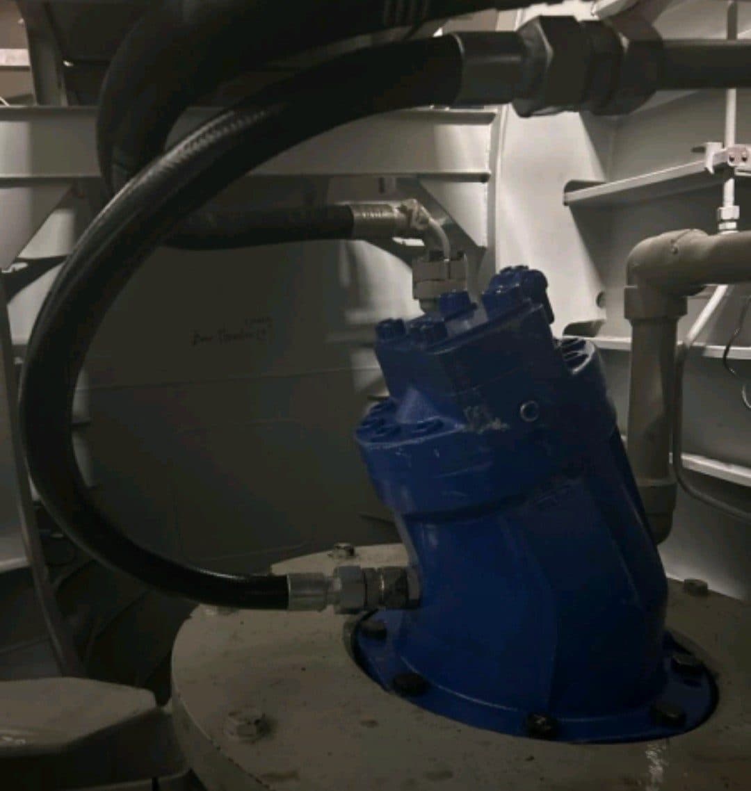 Bow & stern thruster systems